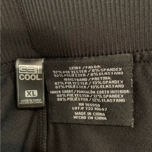 32 Degrees Cool Classic Black Women's Skirt, size XL - Picture 9 of 9